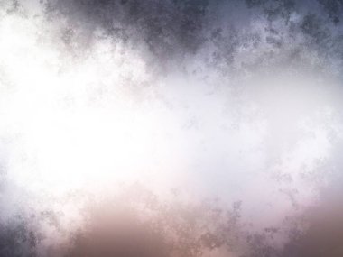 Fırtınalı gökyüzünde kara bulutlar