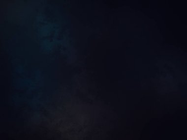 buhar doku ile koyu arka plan