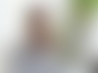 Aydınlatma gradyan hareketi arkaplanı bulanıklaştırdı. Renkli çizgi desenli duvar kağıdı