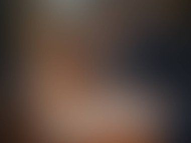 Renkli gradyan odaklanmış arkaplanı olan bulanık bir arkaplan. Projeniz, afişiniz, duvar kağıdınız için modaya uygun basit tasarım ögesi. Odaklanmış yumuşak bulanıklığa sahip güzel konsept