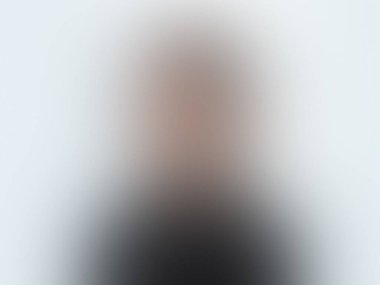 Ürününüz için bulanık arkaplan boş gri gradyan stüdyo arkaplanı