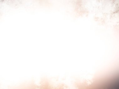 Gri gökyüzünün arka planında beyaz bulutlar