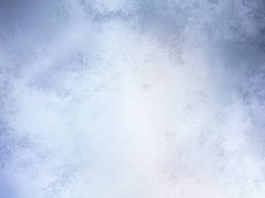 Karda beyaz kabarık bulut