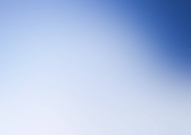 Hafif mavi degrade arka plan.