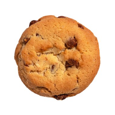 Beyaz arka planda izole edilmiş çikolata parçacıklı kurabiyeler.