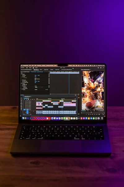 Apple MacBook Pro M2 Pro Chip (2023)