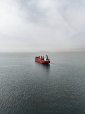 İHA ile gemi fotoğrafı