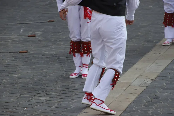 Baskijski Taniec Tradycyjny Festiwalu Folkowym — Zdjęcie stockowe