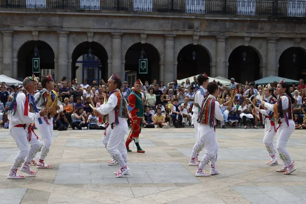 Tancerze Ludowi Kraju Basków — Zdjęcie stockowe