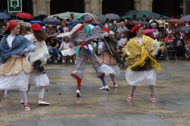 Bask halk dansı festivali