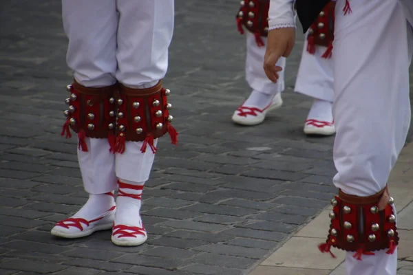 Baskische Volkstänzer Während Einer Vorstellung — Stockfoto