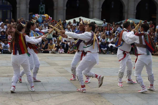 Festa Della Danza Popolare Basca All Aperto — Foto Stock