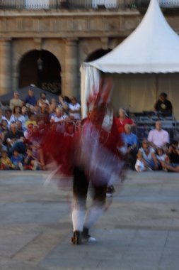 Bask halk dansı festivali