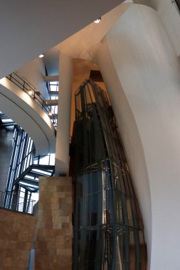 Bilbao şehrinin modern mimarisi