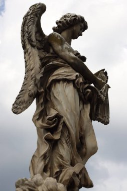 Vatikan 'da melek heykeli