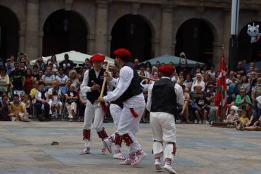Bask halk dansı festivali