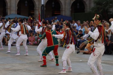 Bask halk dansı festivali