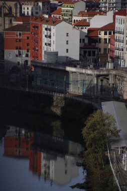 Bilbao şehrinde bina