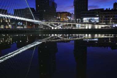 Bilbao şehrindeki şehir manzarası