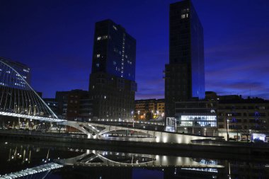 Bilbao şehrindeki şehir manzarası