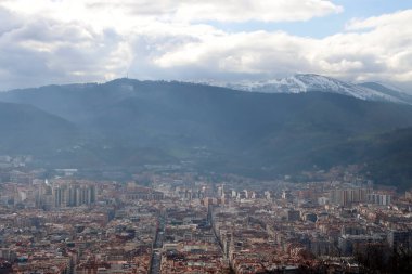 Bilbao şehrindeki şehir manzarası