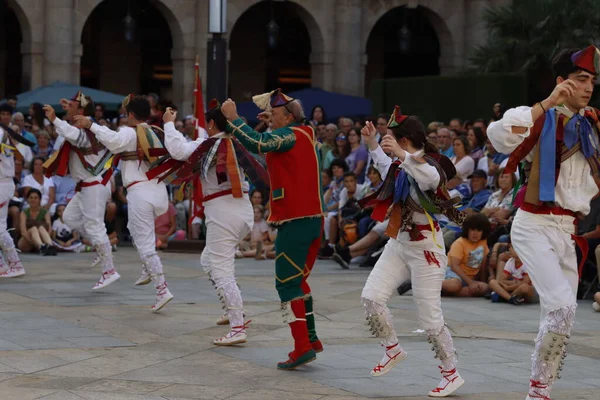 Baskischer Volkstanz Auf Einem Straßenfest — Stockfoto
