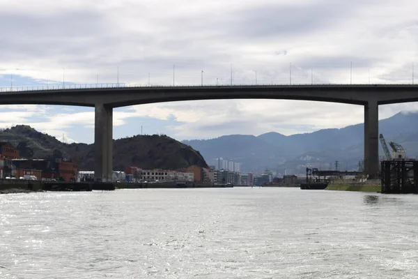 Puente Sobre Estuario Bilbao —  Fotos de Stock