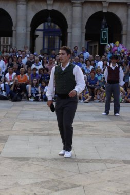 Bask halk dansı festivali