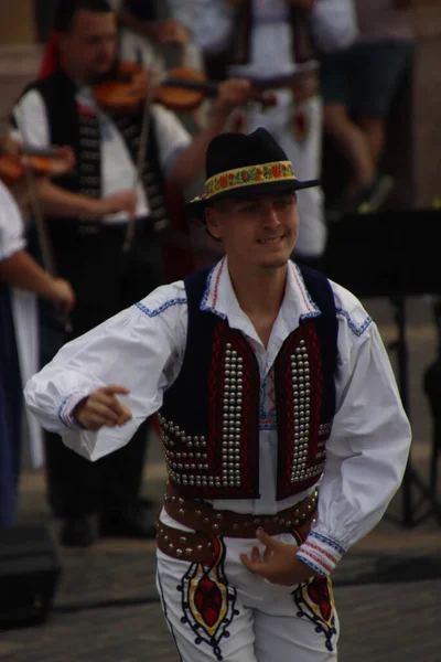 Danza Folclórica Eslovaca Calle —  Fotos de Stock