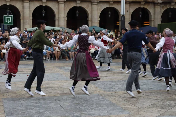 Basque Folk Dance Festival Street — Stock Photo, Image