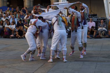 Bask halk dansı sergisi