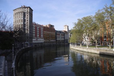 Bilbao Nehri manzarası