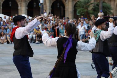 Bask halk dansı festivali 