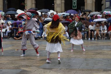 Bask halk dansı sergisi