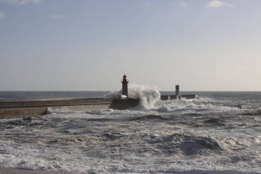 Portekiz, Porto sahilindeki deniz feneri.