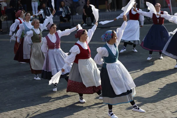 Баскські Народні Танцюристи Більбао — стокове фото