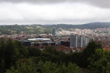 Bilbao şehrindeki şehir manzarası