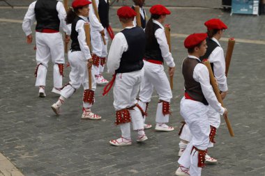 Bask halk dansı sergisi