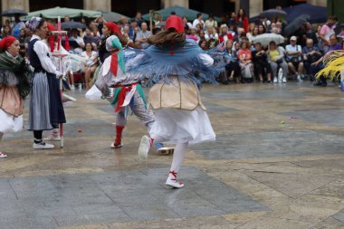 Bask halk dansı sergisi