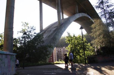 Bilbao 'daki beton köprü