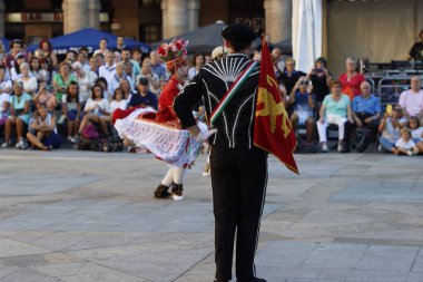 Bask halk dansı festivali