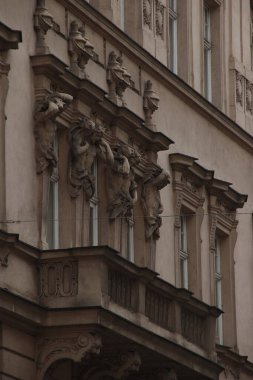 Viyana şehir merkezinde bir bina.