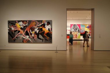 Bir sanat müzesinin içinde.