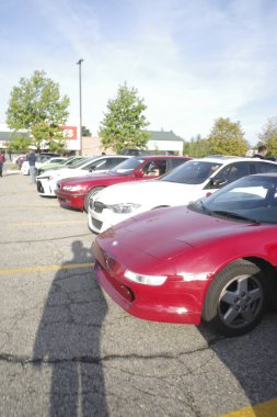  Ann Arbor, Michigan 'ın varoşlarında araba buluşması