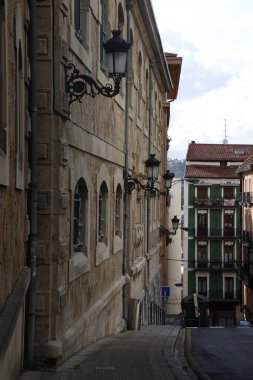 İspanya, BIlbao 'da apartman blokları