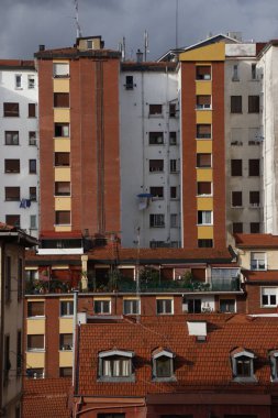 İspanya 'nın Bilbao kentindeki binalar