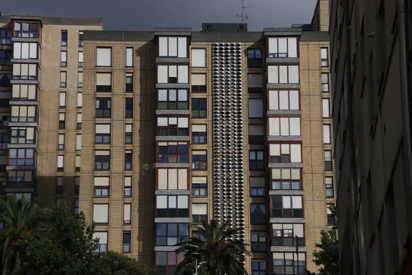 İspanya 'nın Bilbao şehrinde şehir manzarası