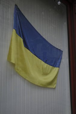 Duvarda Ukrayna bayrağı