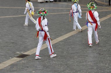 Bask halk dansı sergisi