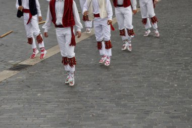 Bask halk dansı sergisi